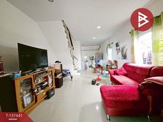 出售 2 卧室 联排别墅 在 Phan Thong, Chon Buri
