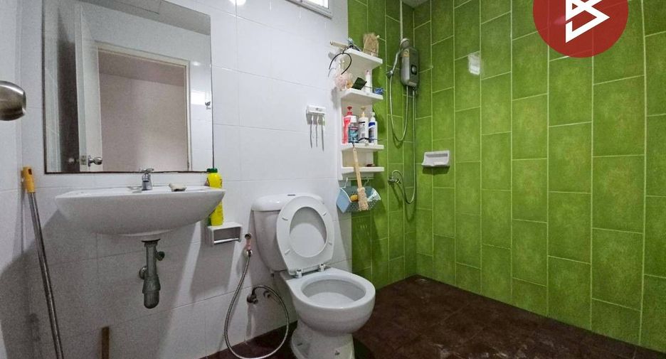 For sale 2 bedrooms townhouse in Phan Thong, Chonburi