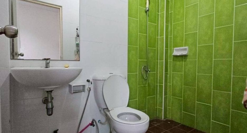For sale 2 bedrooms townhouse in Phan Thong, Chonburi