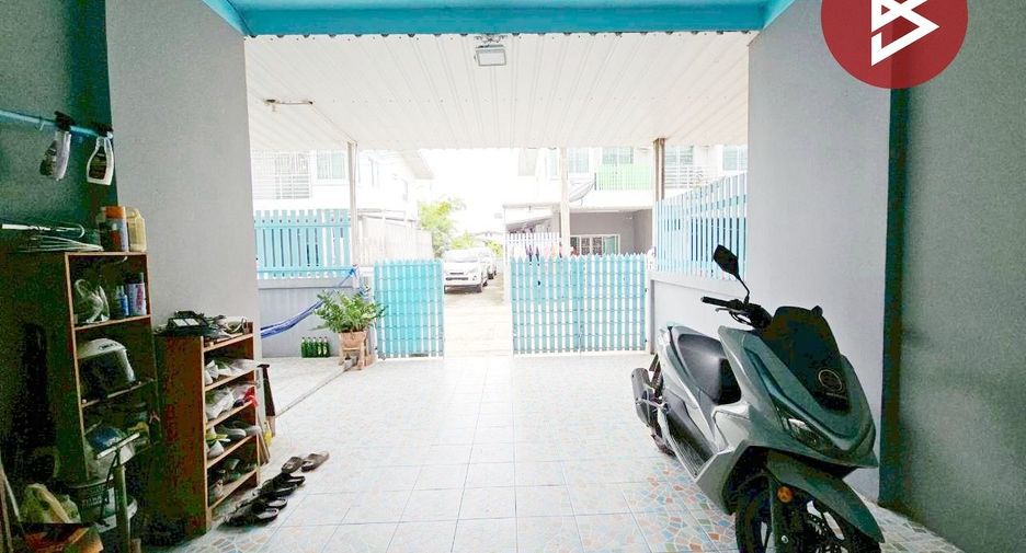 For sale 2 bedrooms townhouse in Phan Thong, Chonburi