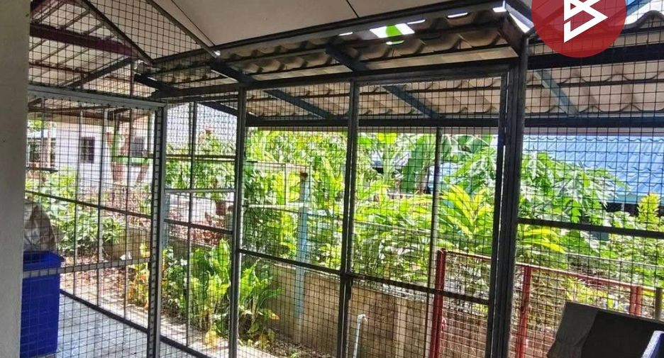 À vendre 3 chambres maison de ville à Mueang Ratchaburi, Ratchaburi