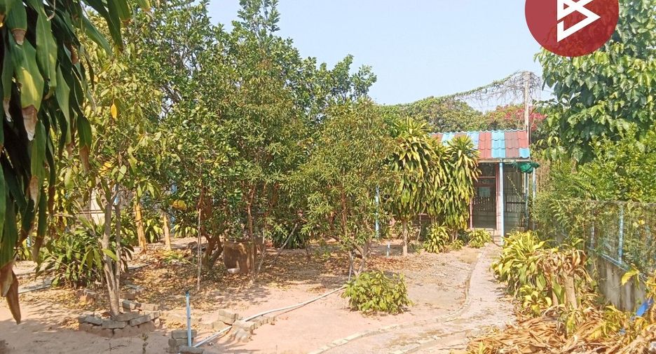 À vendre 3 chambres maison de ville à Mueang Ratchaburi, Ratchaburi