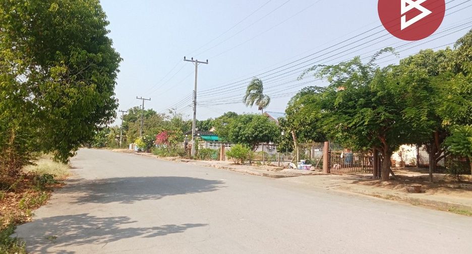 À vendre 3 chambres maison de ville à Mueang Ratchaburi, Ratchaburi