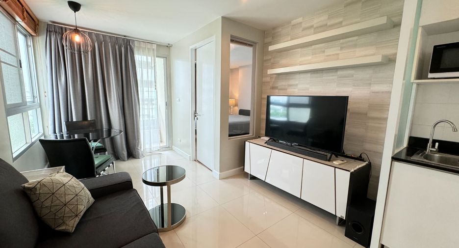 For rent 1 bed condo in Watthana, Bangkok