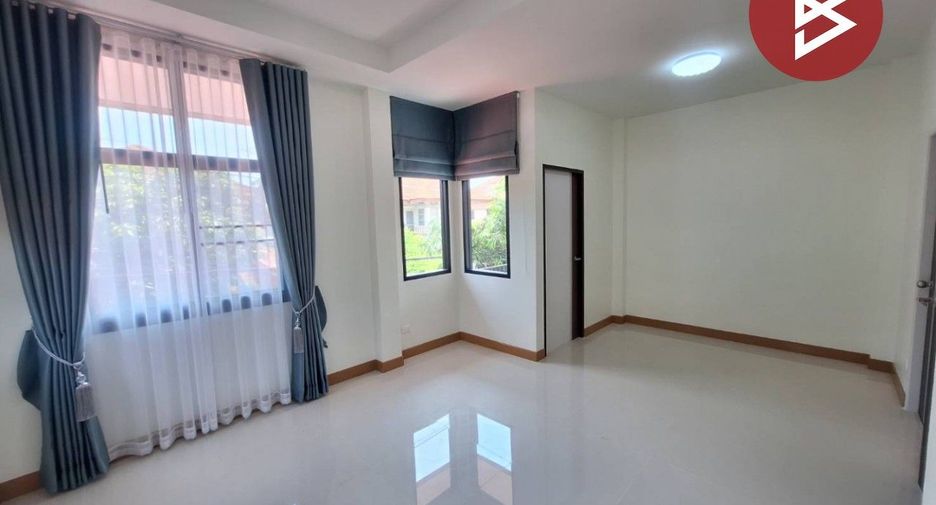 For sale 3 bedrooms house in Lam Luk Ka, Pathum Thani