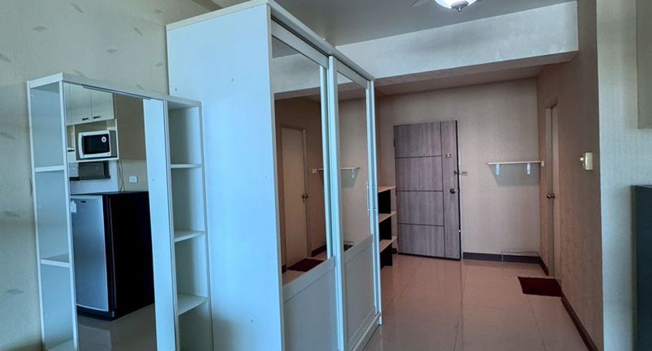 Condo en alquiler de 1 habitaciones en Si Racha, Chonburi
