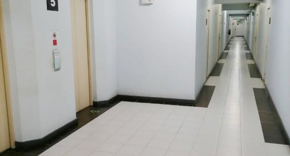 For sale 1 bed condo in Bang Kapi, Bangkok