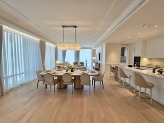 For sale 3 bedrooms condo in Khlong Toei, Bangkok