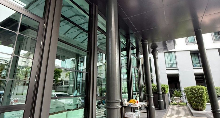 For rent 1 bed condo in Pathum Wan, Bangkok