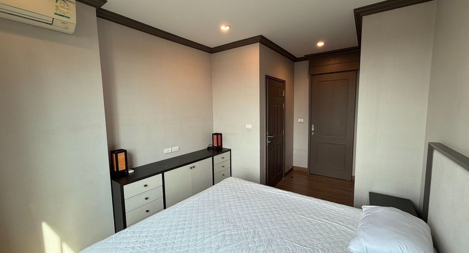 For rent 1 bed condo in Pathum Wan, Bangkok