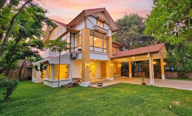 For sale 4 ベッドルーム house in Taling Chan, Bangkok