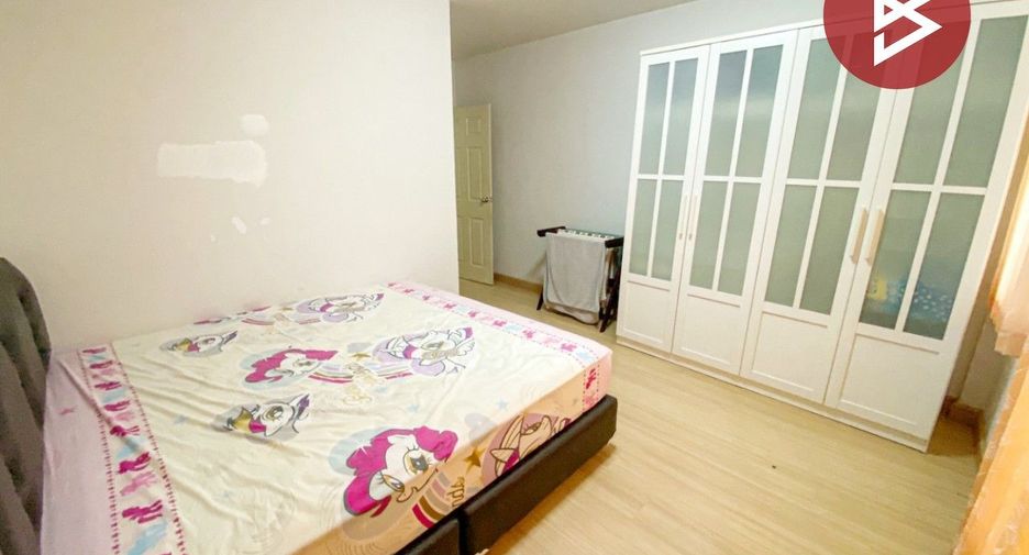 For sale 3 bedrooms house in Min Buri, Bangkok