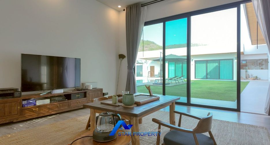For sale 5 bedrooms villa in Hua Hin, Prachuap Khiri Khan