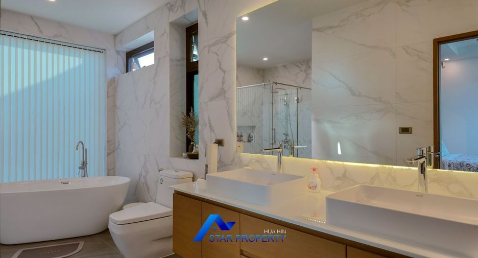 For sale 5 bedrooms villa in Hua Hin, Prachuap Khiri Khan