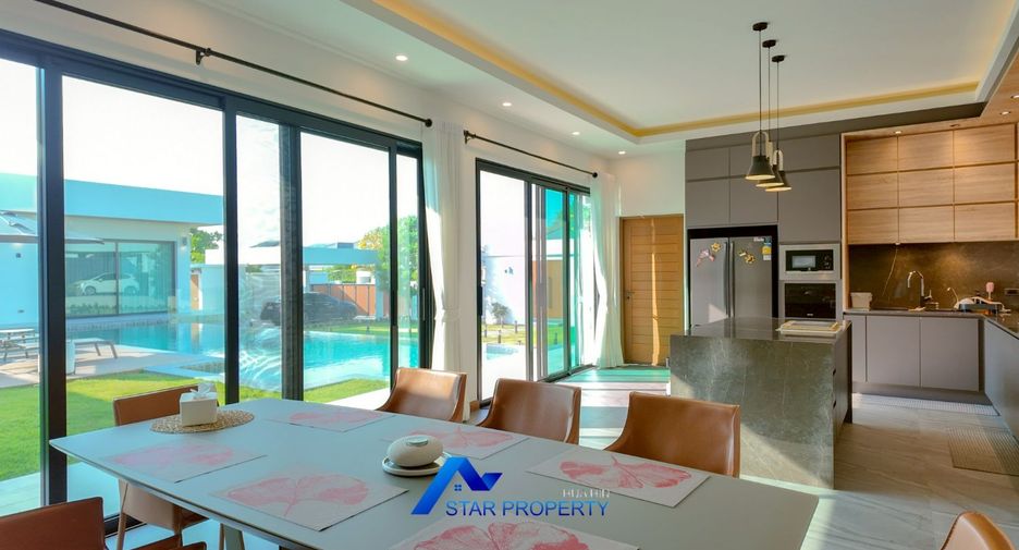For sale 5 bedrooms villa in Hua Hin, Prachuap Khiri Khan
