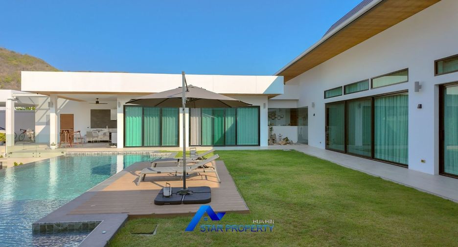 For sale 5 bedrooms villa in Hua Hin, Prachuap Khiri Khan