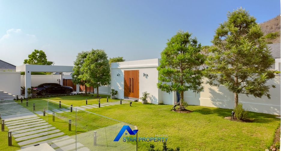 For sale 5 bedrooms villa in Hua Hin, Prachuap Khiri Khan