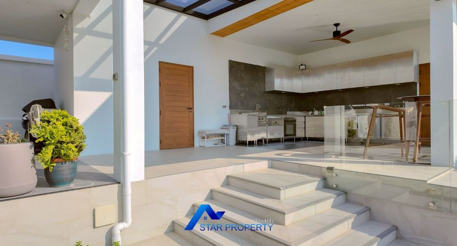 For sale 5 bedrooms villa in Hua Hin, Prachuap Khiri Khan