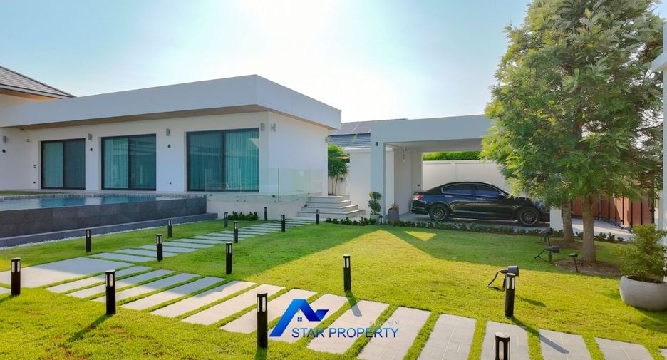 For sale 5 bedrooms villa in Hua Hin, Prachuap Khiri Khan