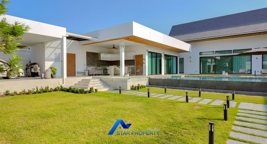 For sale 5 bedrooms villa in Hua Hin, Prachuap Khiri Khan