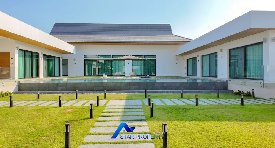 For sale 5 bedrooms villa in Hua Hin, Prachuap Khiri Khan