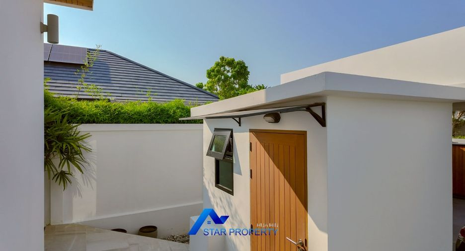 For sale 5 bedrooms villa in Hua Hin, Prachuap Khiri Khan