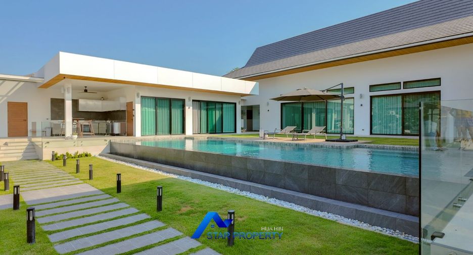 For sale 5 bedrooms villa in Hua Hin, Prachuap Khiri Khan