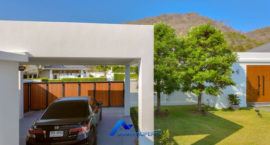 For sale 5 bedrooms villa in Hua Hin, Prachuap Khiri Khan