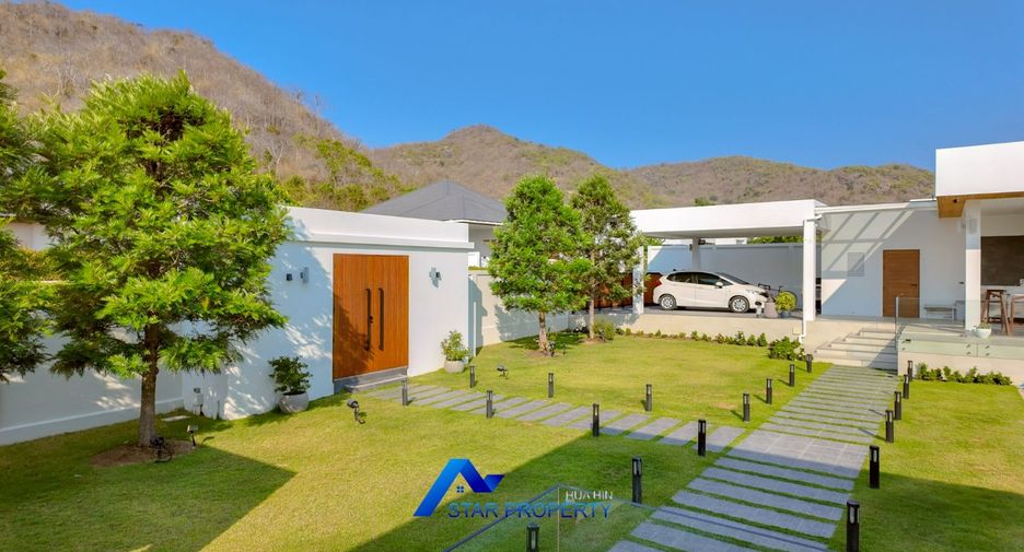 For sale 5 bedrooms villa in Hua Hin, Prachuap Khiri Khan