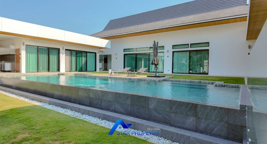 For sale 5 bedrooms villa in Hua Hin, Prachuap Khiri Khan