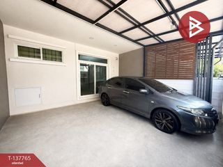 For sale 3 bedrooms townhouse in Don Mueang, Bangkok