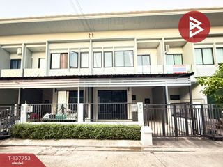 出售 4 卧室 联排别墅 在 Sam Phran, Nakhon Pathom