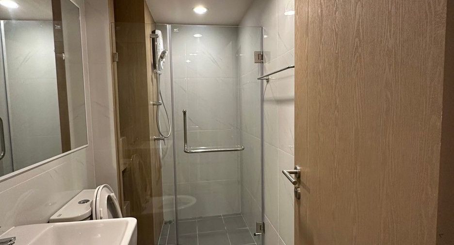 Condo en alquiler de 2 habitaciones en Watthana, Bangkok