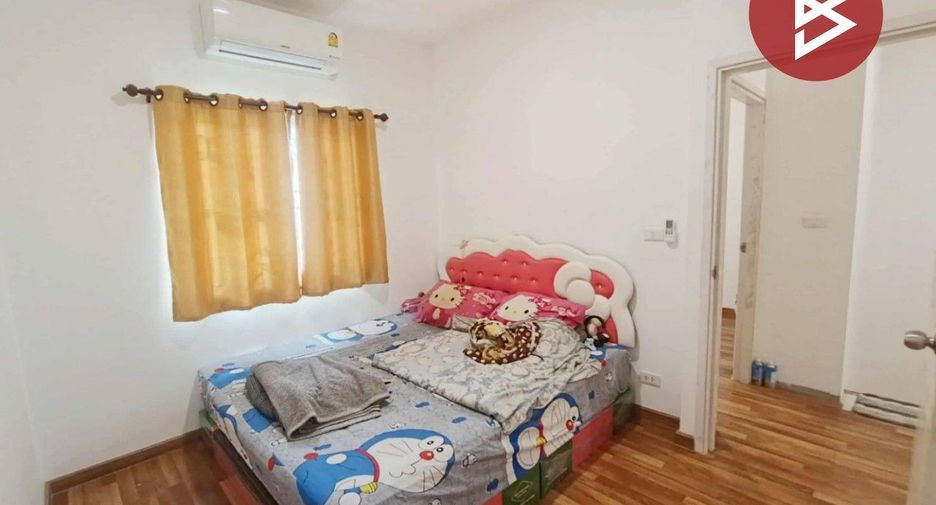For sale 4 bedrooms townhouse in Ban Pho, Chachoengsao