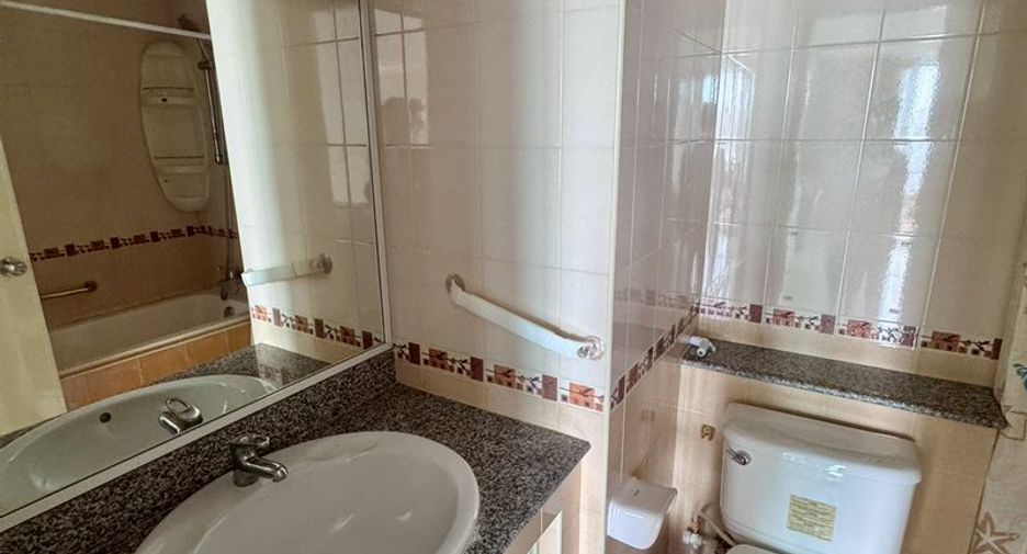 For rent 1 bed condo in Si Racha, Chonburi