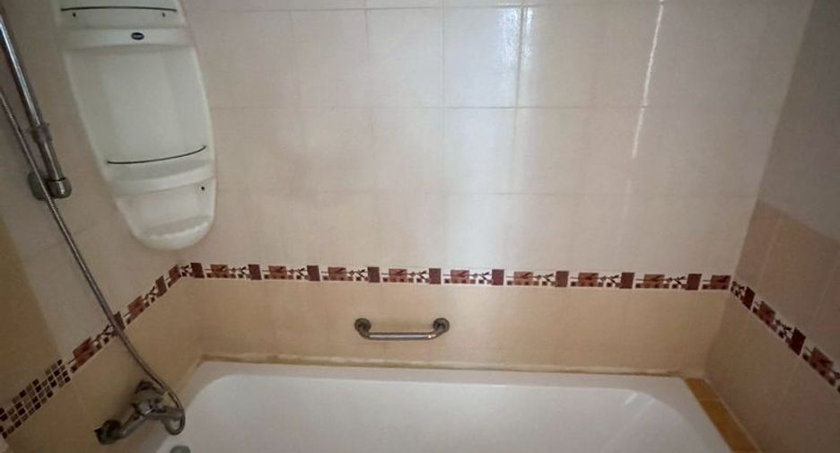 For rent 1 bed condo in Si Racha, Chonburi