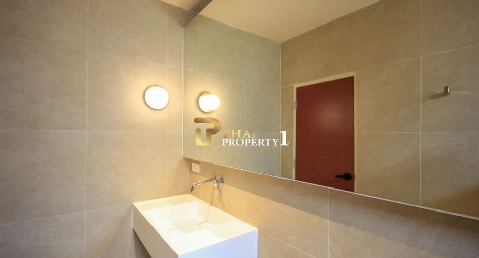 À vendre 5 chambres villa à Hua Hin, Prachuap Khiri Khan