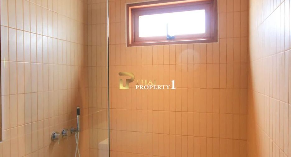 À vendre 5 chambres villa à Hua Hin, Prachuap Khiri Khan