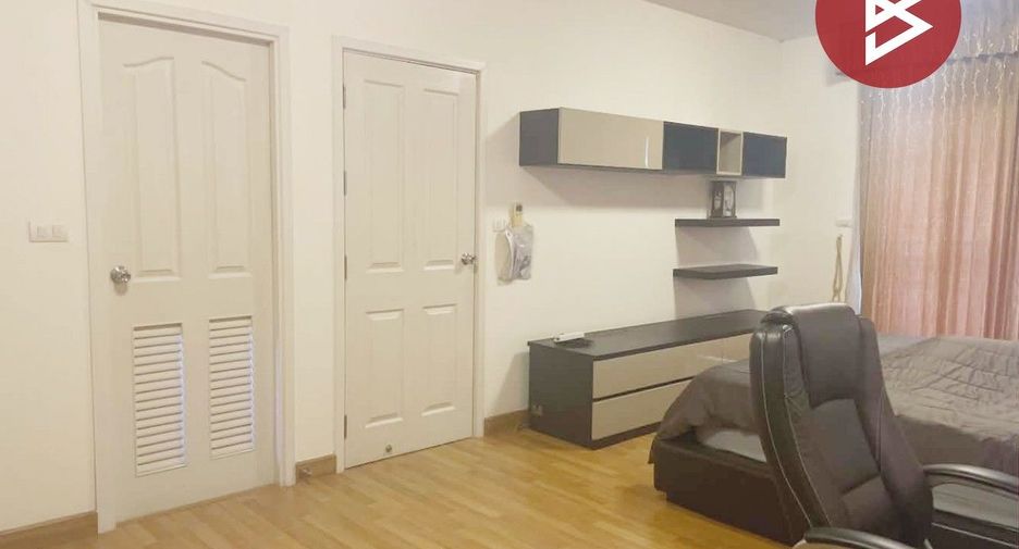 For sale 3 bedrooms house in Sai Mai, Bangkok
