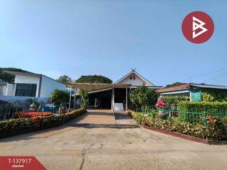 For sale 4 bedrooms house in Mueang Nakhon Sawan, Nakhon Sawan