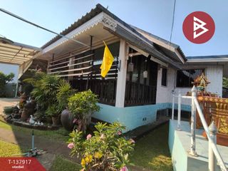 For sale 4 bedrooms house in Mueang Nakhon Sawan, Nakhon Sawan