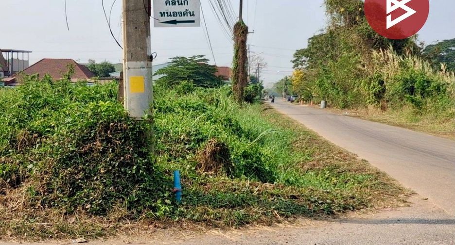 For sale 3 bedrooms house in Mueang Uttaradit, Uttaradit