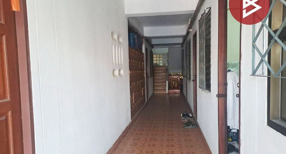 Apartamento con servicios en venta en Khlong Luang, Pathum Thani