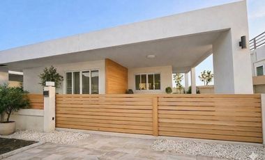 For sale 3 bedrooms house in Mueang Chiang Mai, Chiang Mai