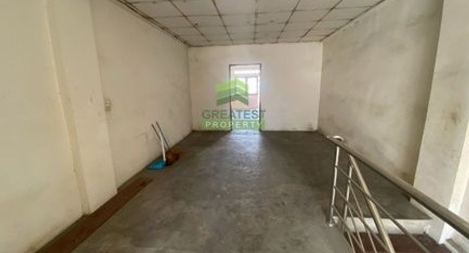 Продажа 3 спальни торговое помещение в Mueang Chon Buri, Чонбури