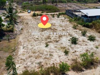 出售 土地 在 Cha-Am, Phetchaburi