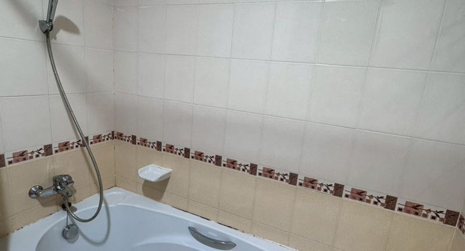 For rent 1 bed condo in Si Racha, Chonburi
