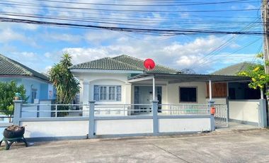 For rent 2 bedrooms house in Si Racha, Chonburi