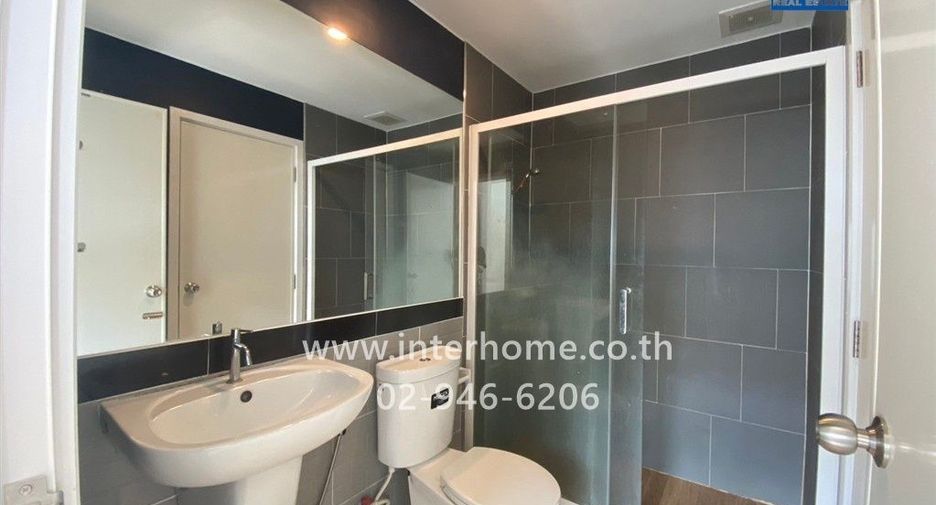 For sale 3 bedrooms townhouse in Don Mueang, Bangkok
