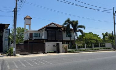 Villa zum Kauf mit 6 Zimmer in Mueang Phuket, Phuket